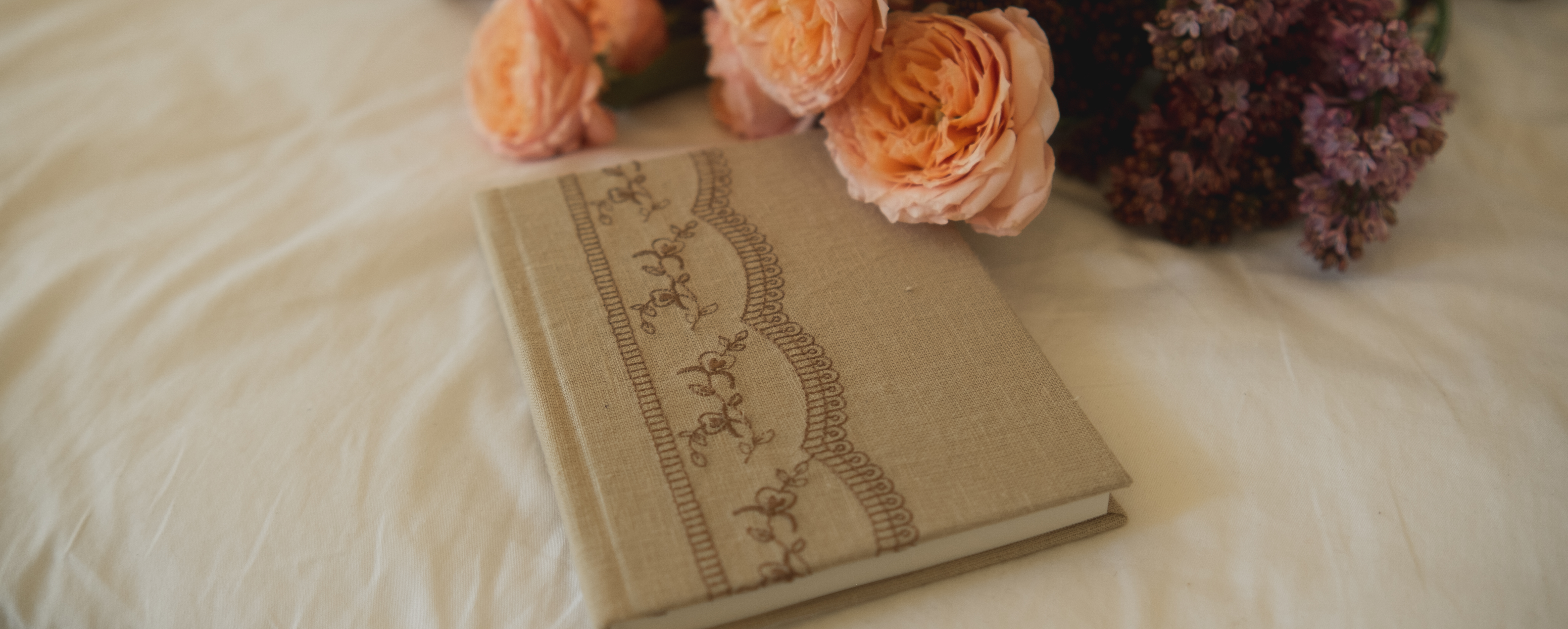 3 синих блокнота